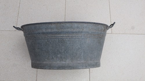 Große blechwanne - große,